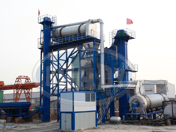 Asphalt recycling equipment